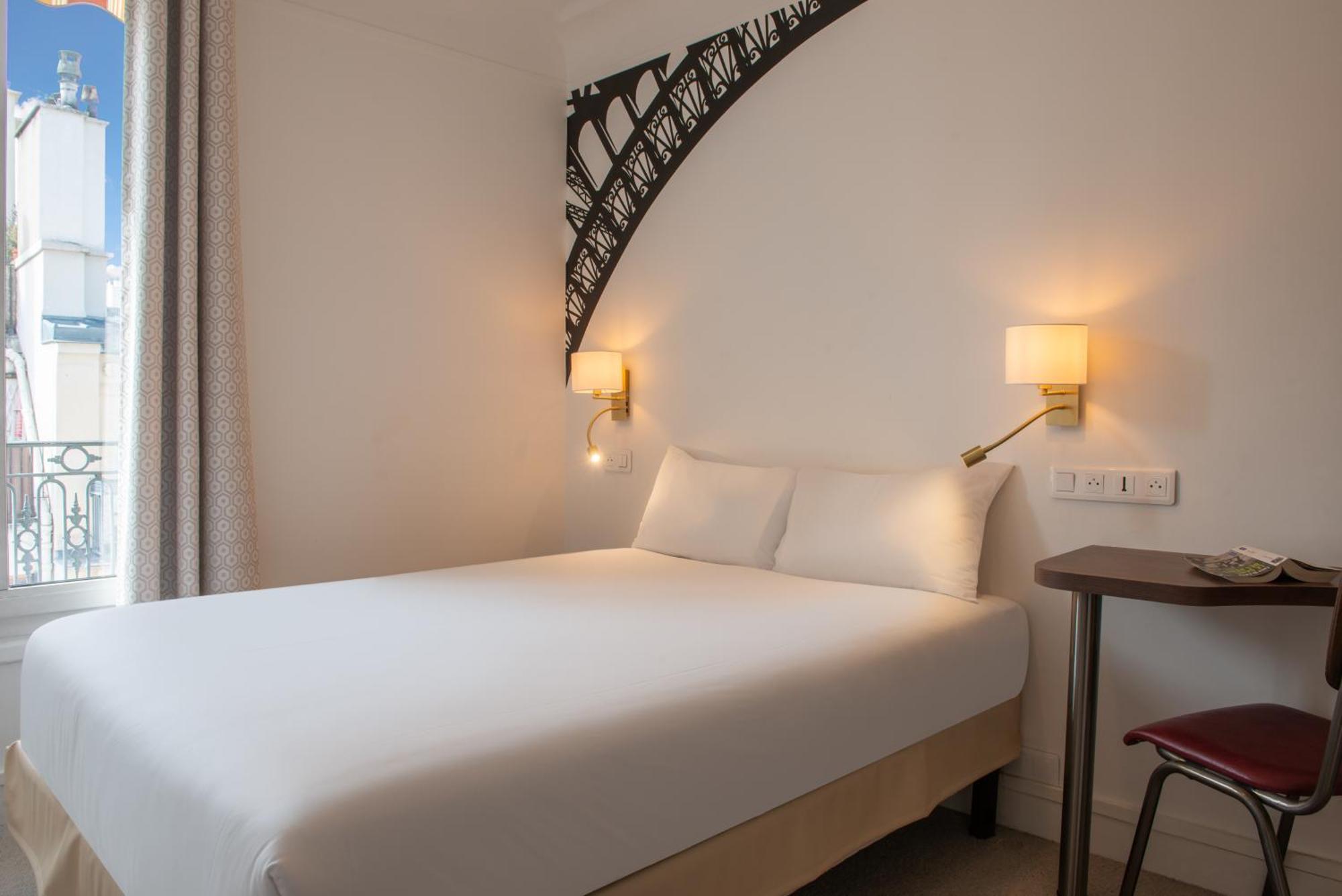 Au Pacific Hotel Parijs
