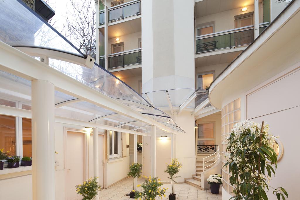 Hotel Au Pacific Parijs